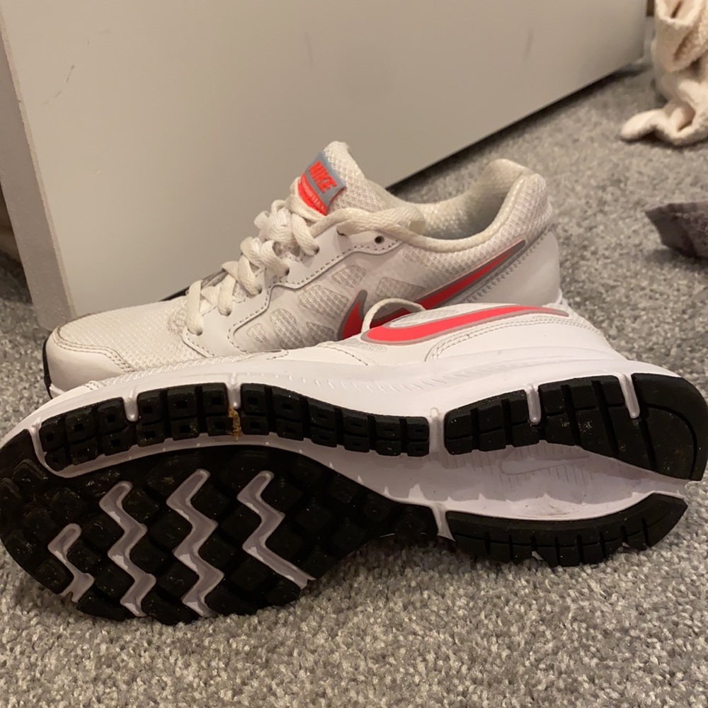 wmns nike downshifter 6